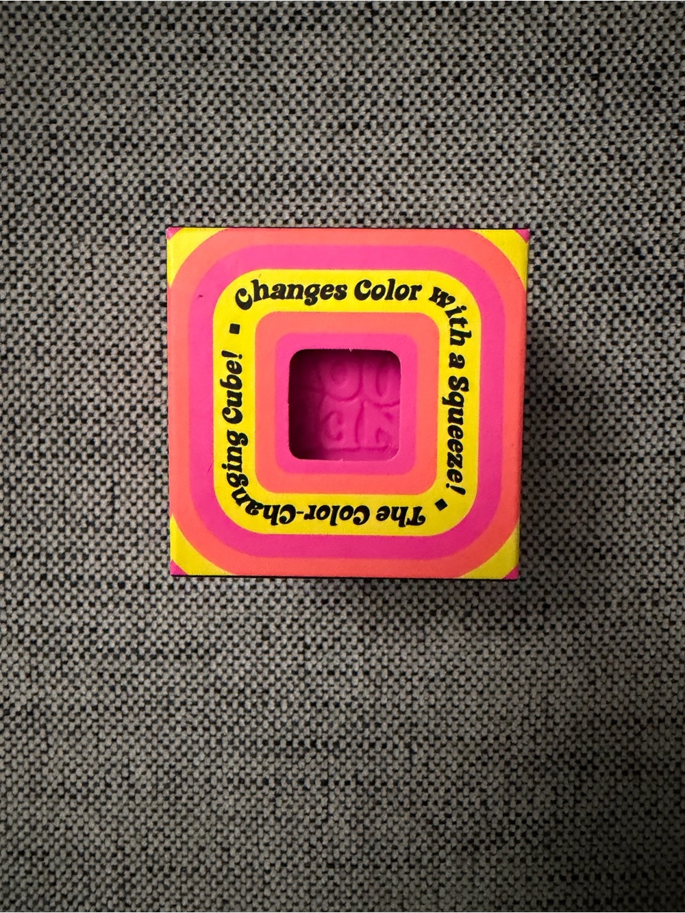 Needoh Color Changing Cube - Pink